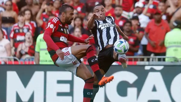 MAS JÁ? TORCIDA DO BOTAFOGO PROVOCA FLAMENGO APÓS VITÓRIA DA EQUIPE NA LIBERTADORES